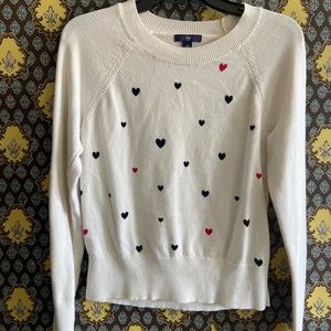 GAP Heart Sweater. Size M